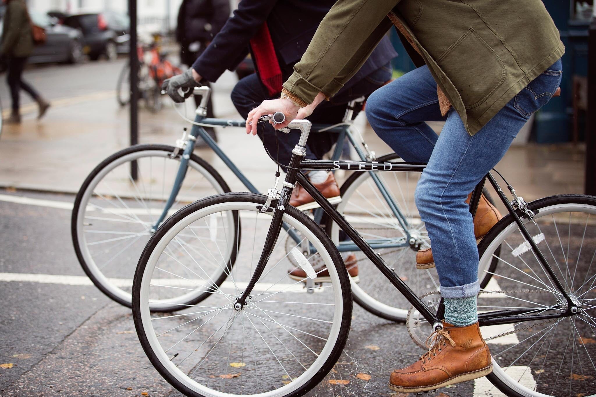 Cycling in the rain - how to stay safe and dry